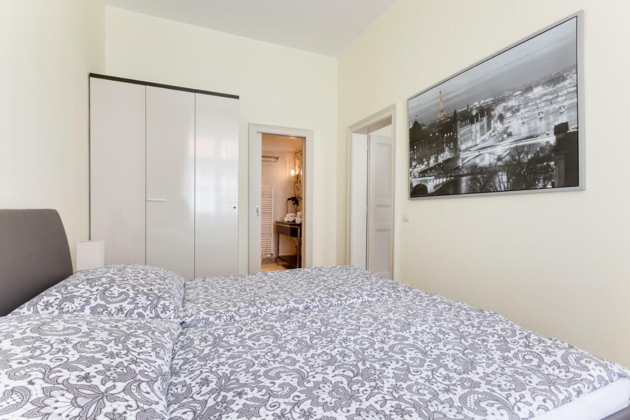 Apartment Halkova 5 Прага Экстерьер фото